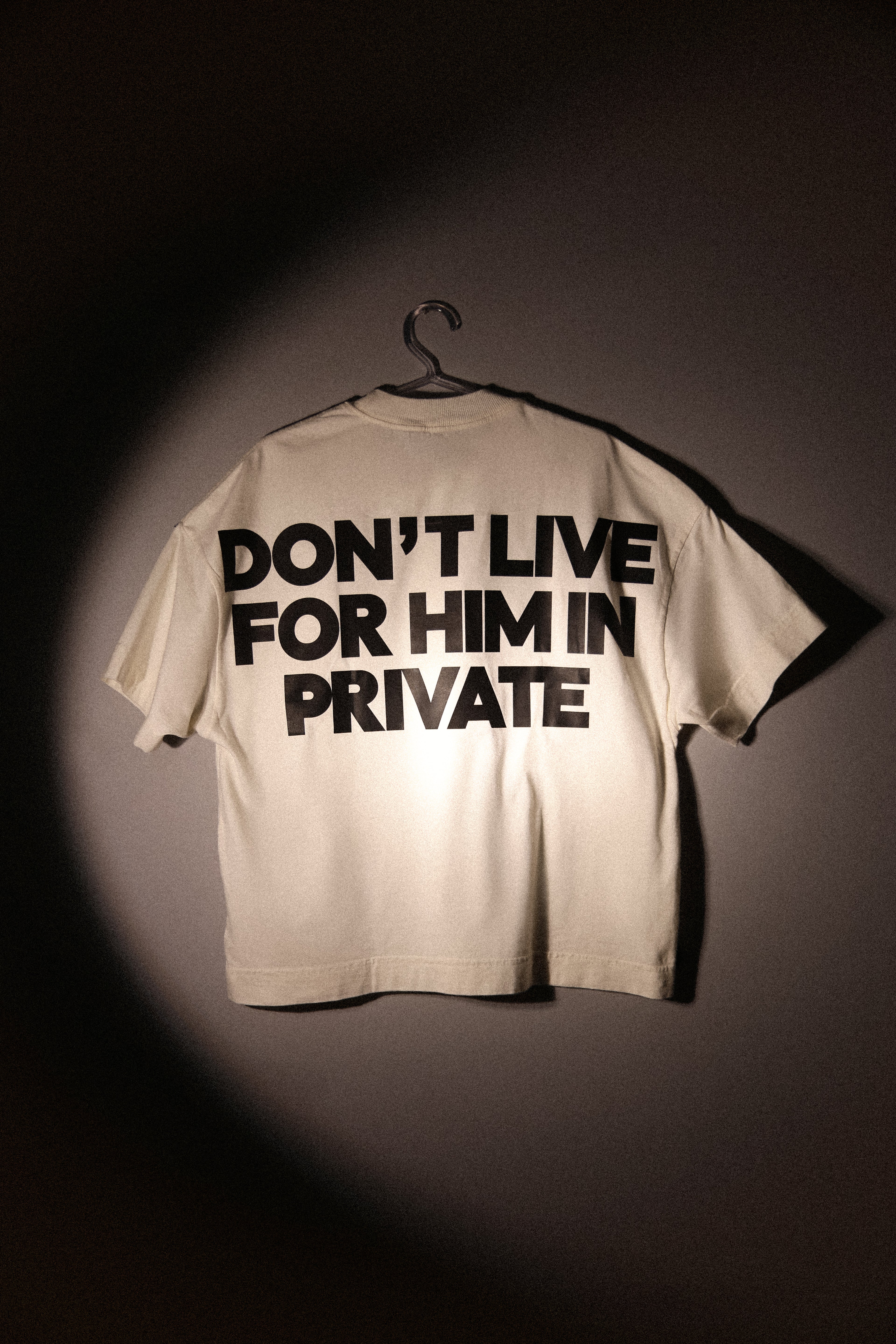 CAMISETA JESUS DIED FOR YOU IN PUBLIC OFF WHITE